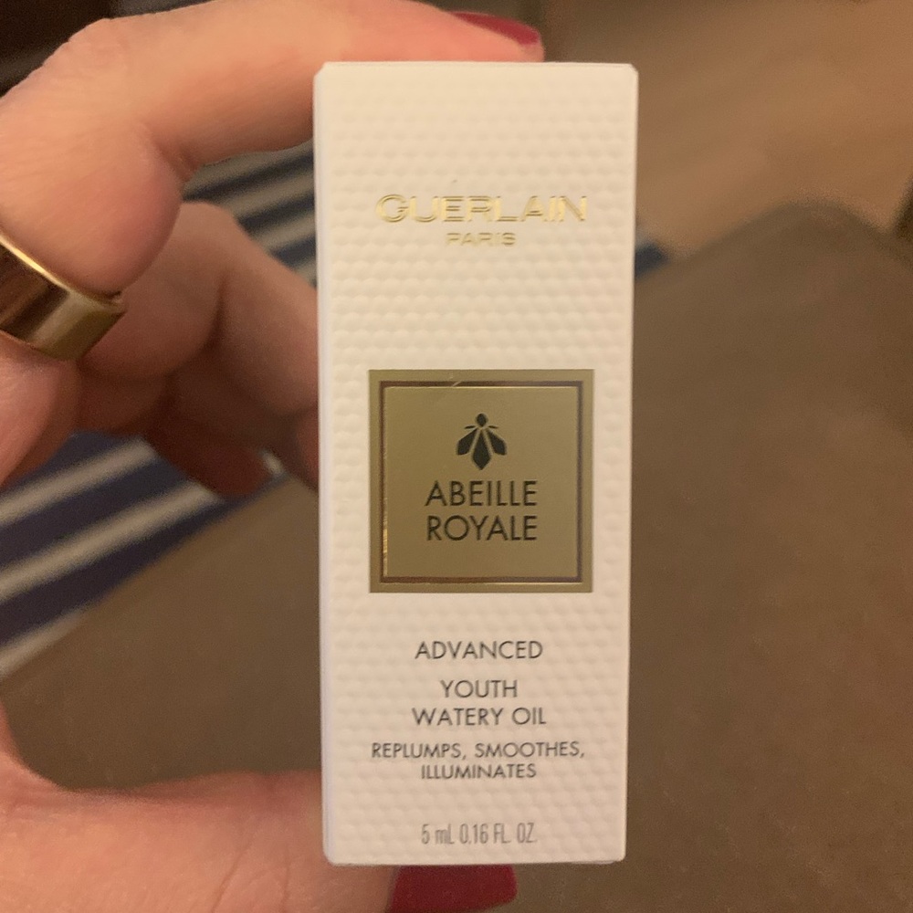 GUERLAIN Abeille Royale Advanced Youth Watery Oil, Travel Size